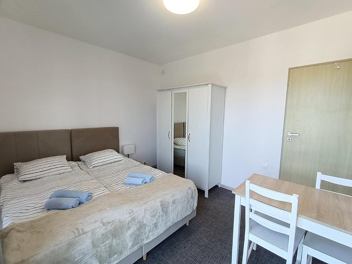 Firstroom Gdańsk Buitenkant foto